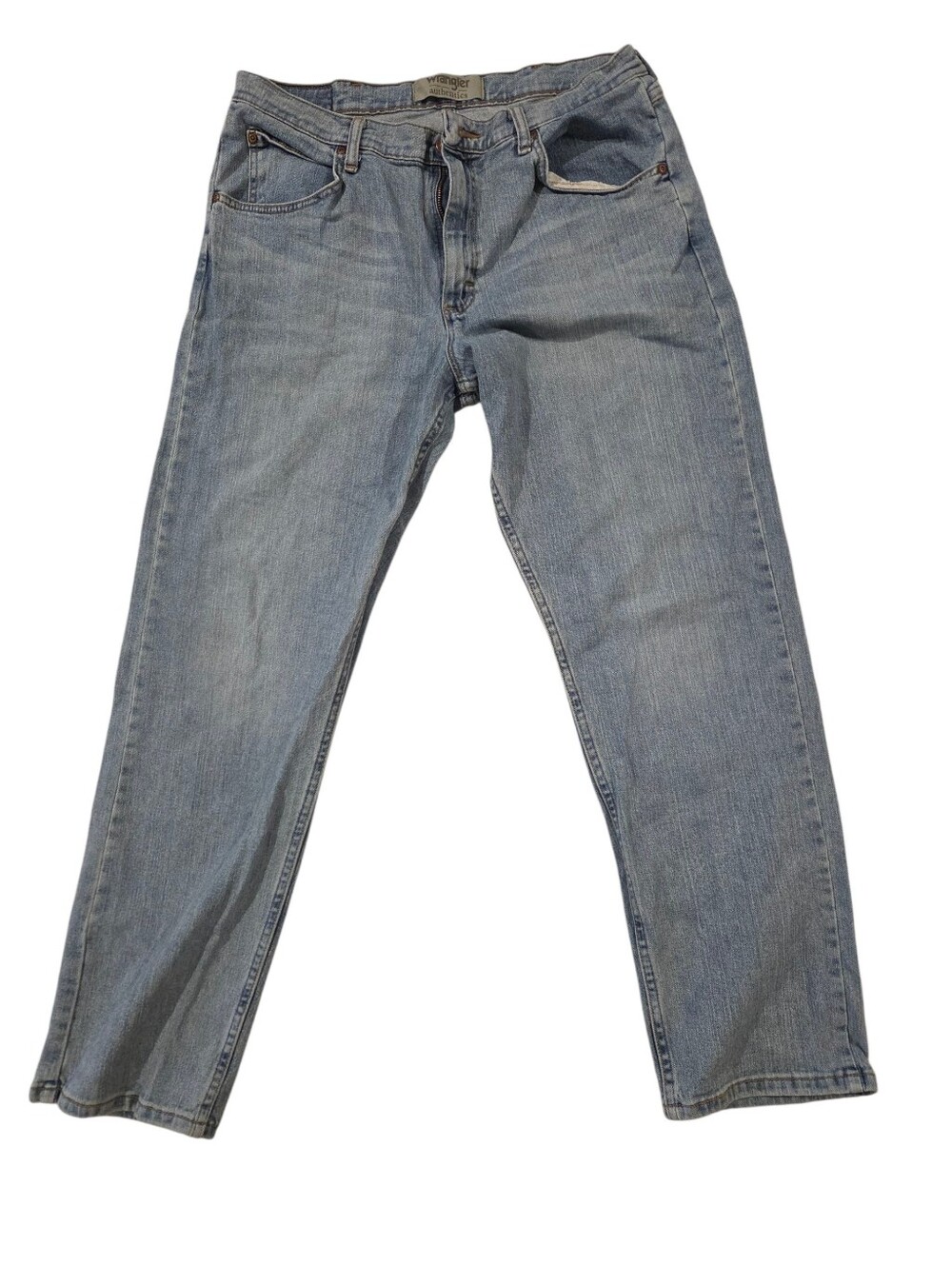 Wrangler Men's Classic Denim Jeans. 34 × 32